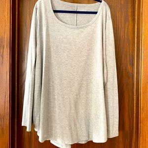 Long sleeve grey glitter tee